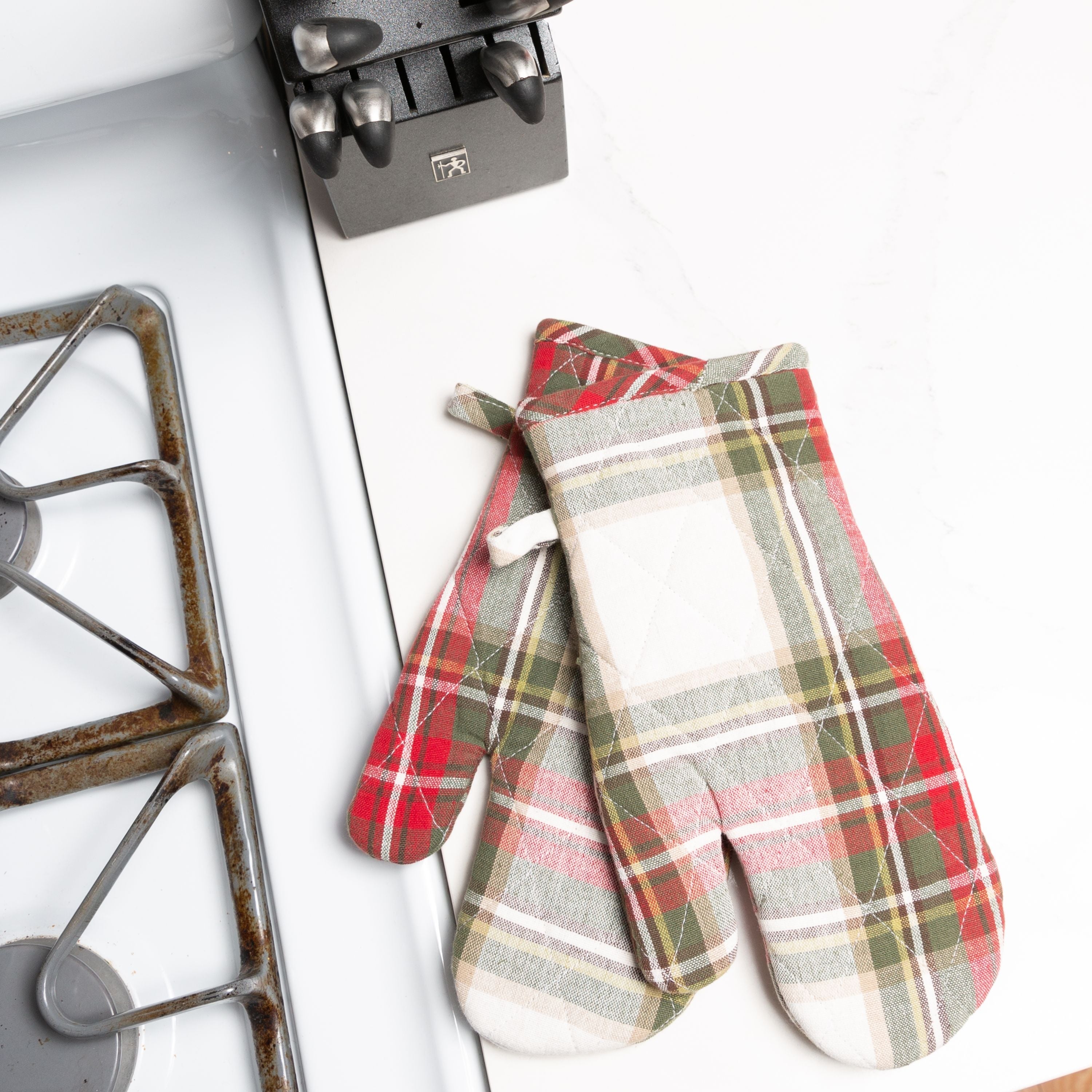 Celebration Plaid Oven Mittens