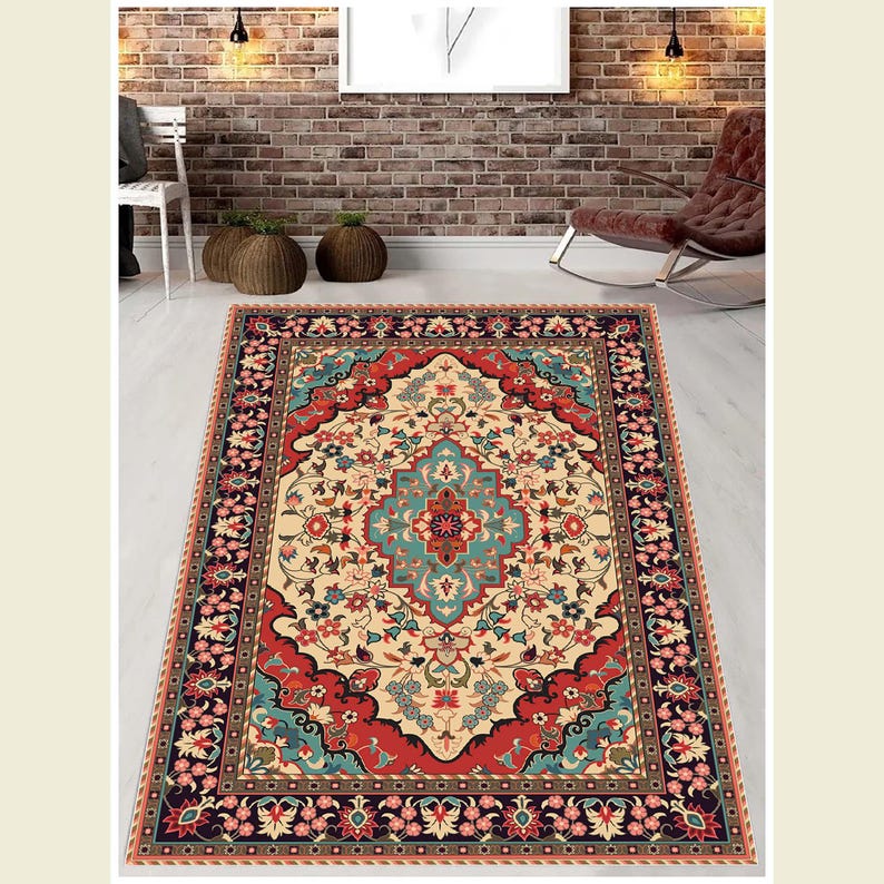 2'6" x 4'9" Oriental Rug